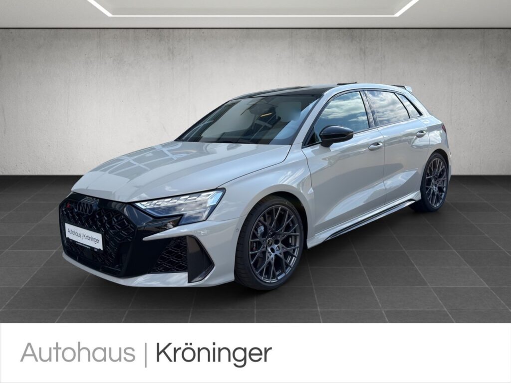 Audi RS 3 Sportback 2.5 TFSI quattro HUD Pano*400PS*