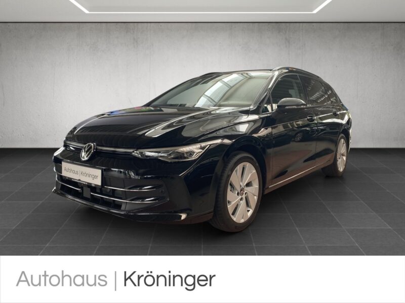 VW Golf VIII Variant